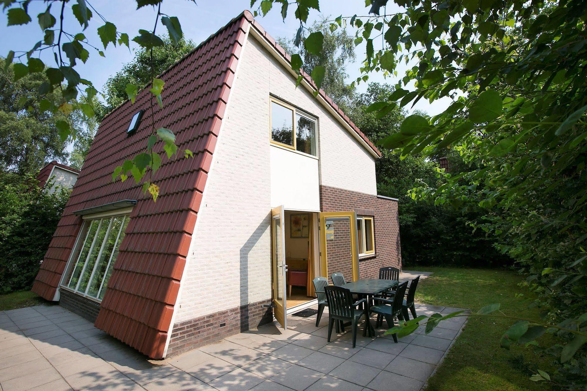 Roompot Bungalowpark ホンデルロー エクステリア 写真